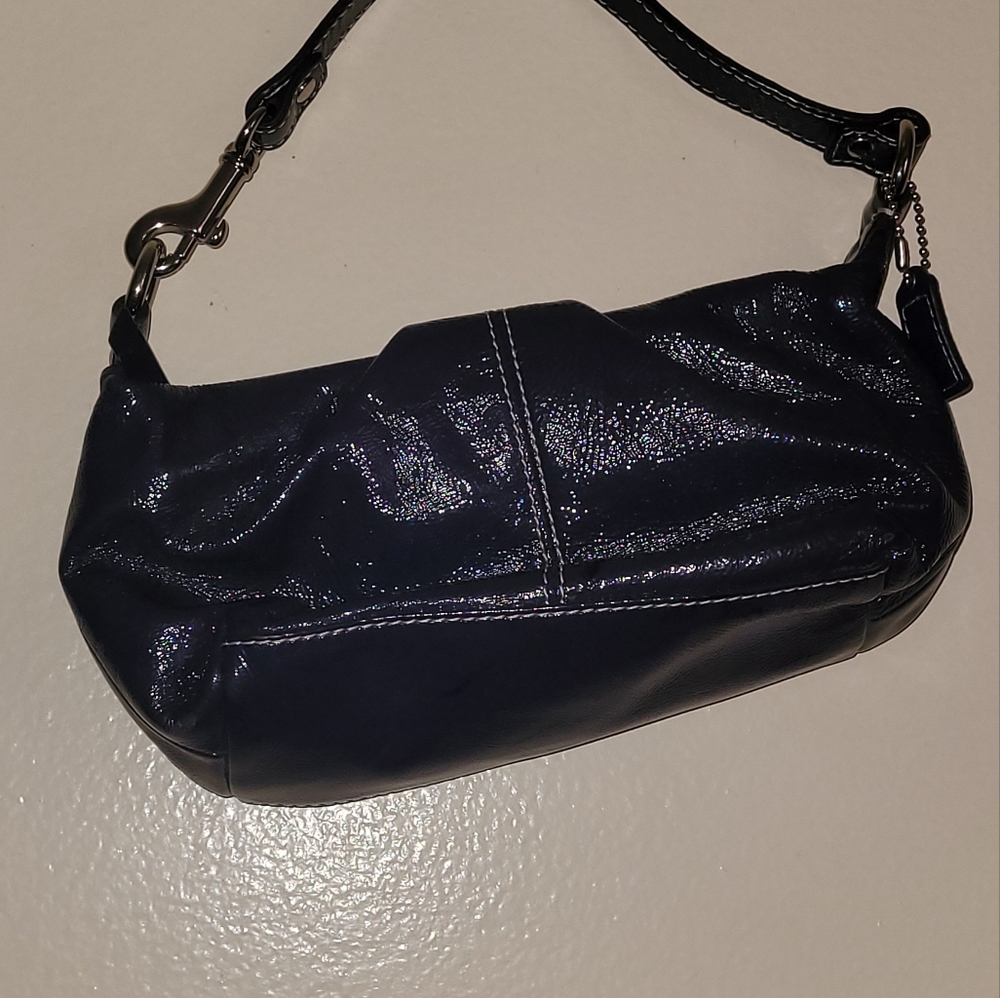 Woman coach purse 👛